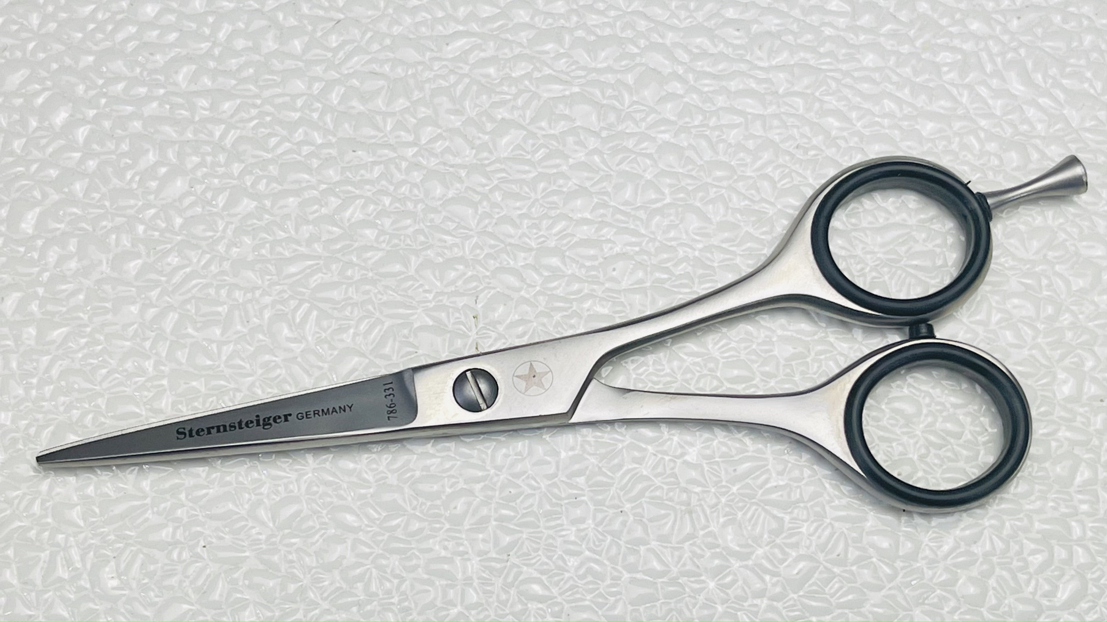 Sternsteiger basic hair shears in 5.5 inches