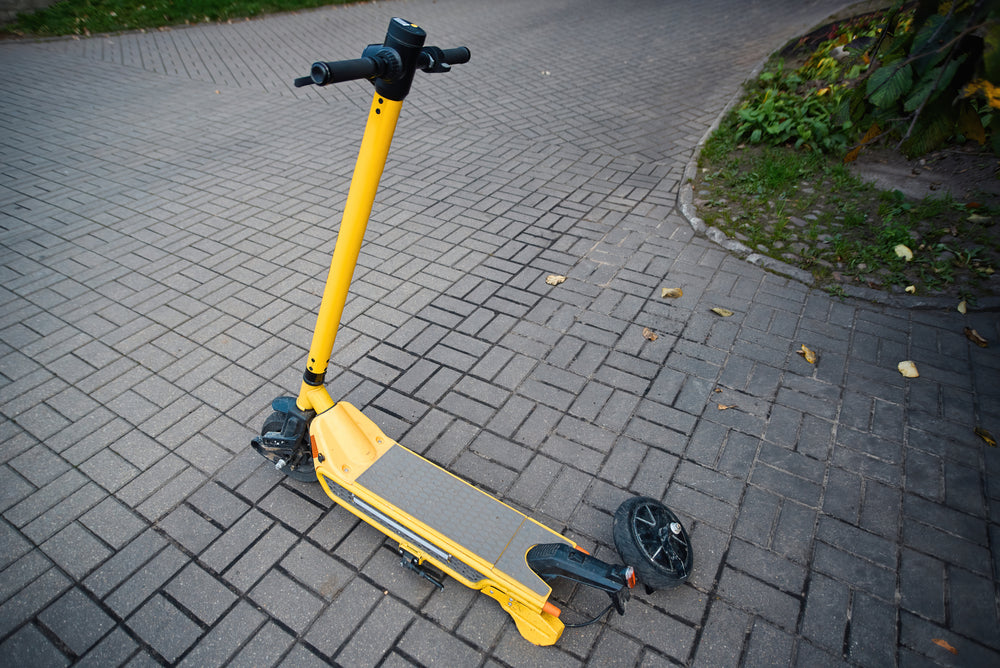Tire / Inner Tube Replacement for E-Scooters - Online Service